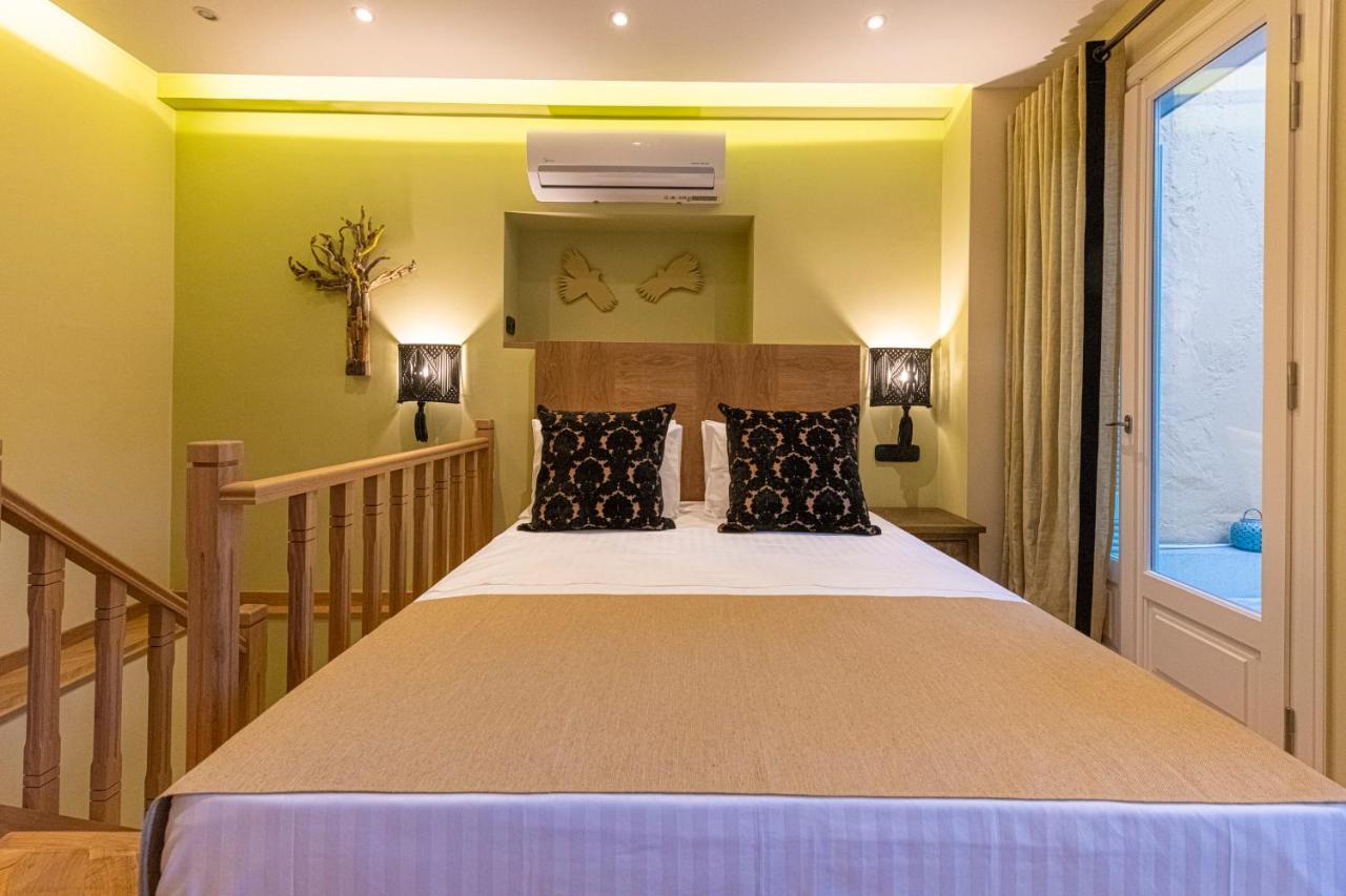 Ipelhome - Plaka Boutique Apartments Athén Kültér fotó