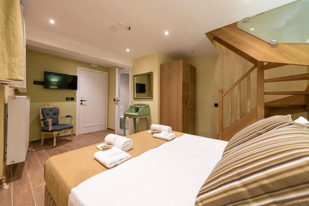 Ipelhome - Plaka Boutique Apartments Athén Kültér fotó
