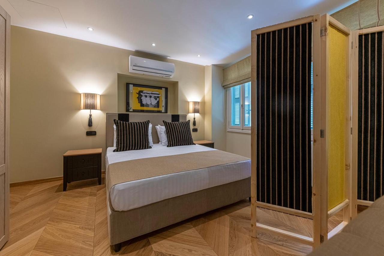 Ipelhome - Plaka Boutique Apartments Athén Kültér fotó