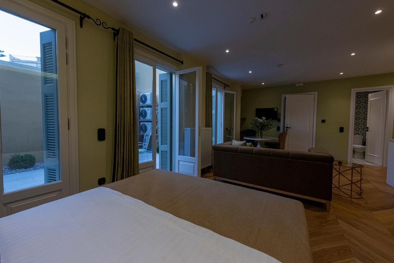 Ipelhome - Plaka Boutique Apartments Athén Kültér fotó