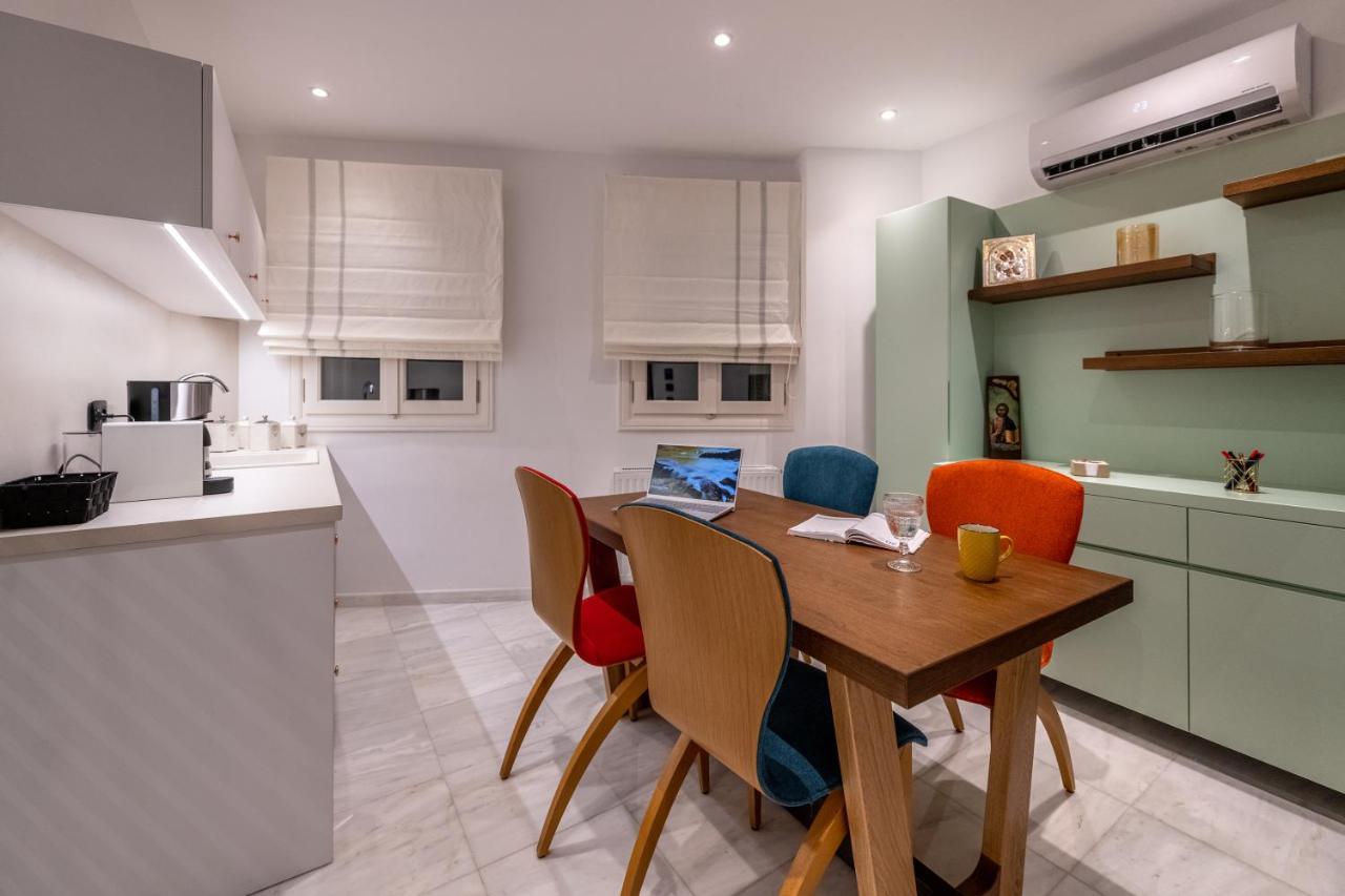 Ipelhome - Plaka Boutique Apartments Athén Kültér fotó